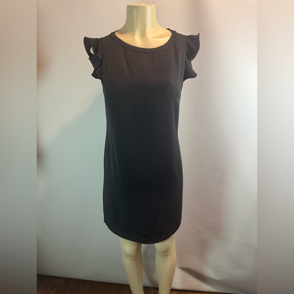 Loft Women’s Shift Dress Sz 2 Petite Black Solid Ruffled Short Sleeve Chiffon